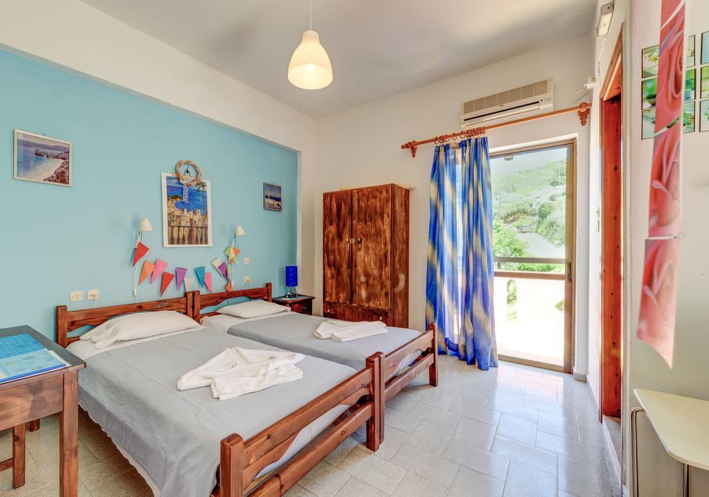 Apokoros Craft Deco Apartments&Studios Каливес Экстерьер фото